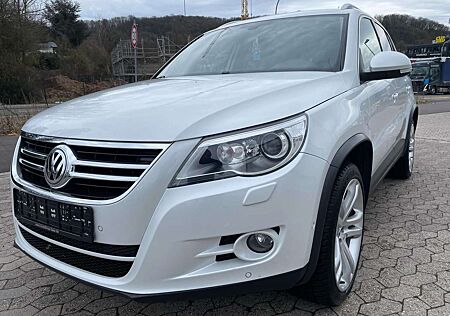 VW Tiguan Volkswagen Sport & Style 4Motion/KAMERA/NAVI/LEDER