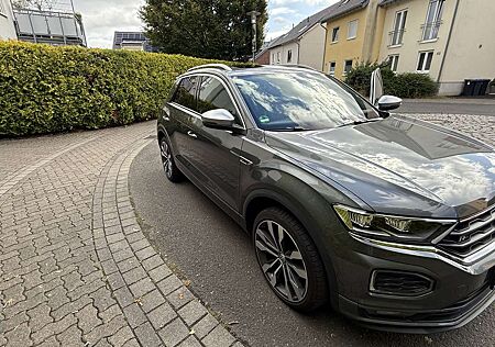VW T-Roc Volkswagen 2.0 TSI OPF 4MOTION DSG Sport *vollausgetattet*
