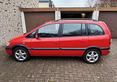 Opel Zafira 1.8 16V Edition 2000
