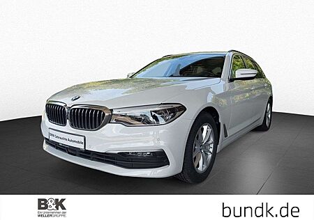 BMW 520 d Touring DA+ AdLED HUD AHK KomfZu Alarm SHZ