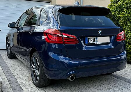 BMW 225xe 225 2er Active Tourer Plug-In-Hybrid iPerformanc