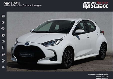 Toyota Yaris Hybrid 1.5 VVT-i Team Deutschland