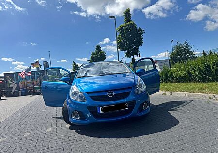 Opel Corsa 1.6 Turbo OPC