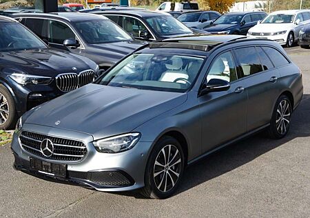 Mercedes-Benz E 300 de 4Matic Avantgarde*ACC*AHK*PANO*DESGINO*