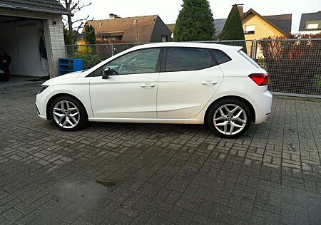 Seat Ibiza FR-Navi-Rückf.Ka.-Sitzh.-GRA-17"Alu-DAB-19%Mwst