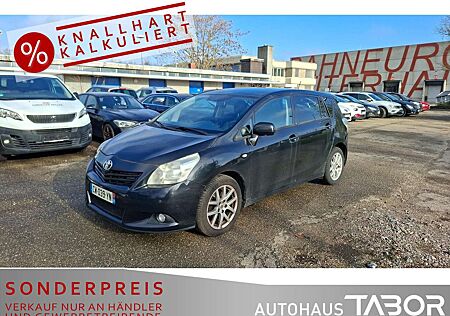 Toyota Verso 2.0 D-4D Travel 7S AHK LM RFK Navi Klima