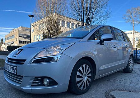 Peugeot 5008 Family