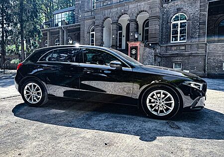 Mercedes-Benz A 200 Progressive, LED High Performance, MBUX, Spur, SHZ
