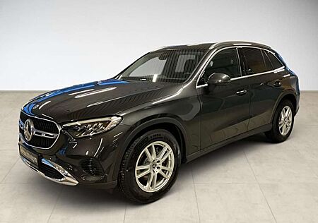 Mercedes-Benz GLC 220 d 4MATIC AVANTGARDE Advanced Plus AHK LM