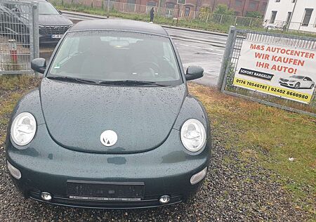VW New Beetle Volkswagen Cabriolet 2.0 Automatik.Klima.Alufelgen.Leder.Top
