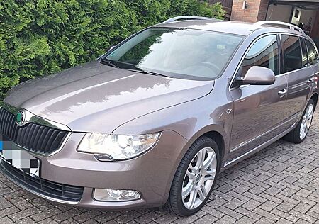 Skoda Superb Combi Elegance 4x4 3,6