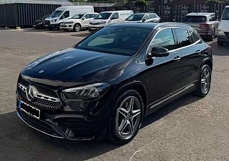 Mercedes-Benz GLA 200 7G-DCT