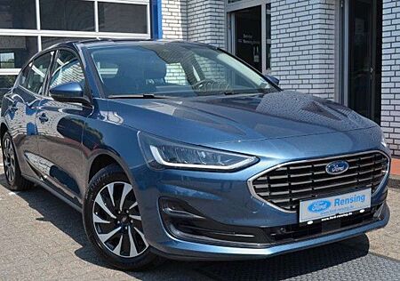 Ford Focus Lim. Titanium Automatik AHK Kamera BangOlu