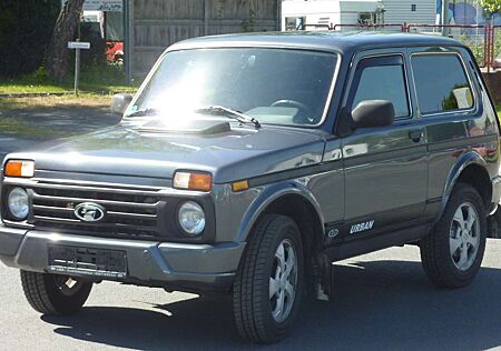 Lada Urban Urban 4x4 Plus