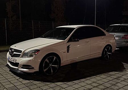 Mercedes-Benz C 220 CDI DPF (BlueEFFICIENCY) 7G-TRONIC
