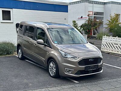 Ford Grand Tourneo Connect Titanium,Auto,52000KM,LED