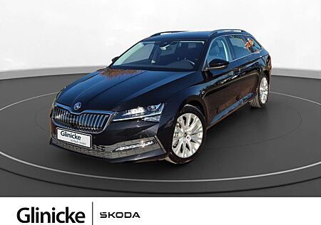 Skoda Superb Combi 1.4 e/TSI Style StandH Navi AHK Kli