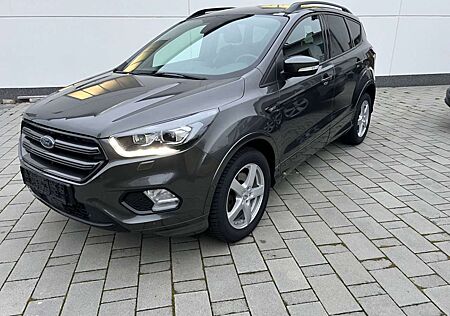 Ford Kuga ST-Line Klima LED Navi Leder AHK AWD 1-Hand