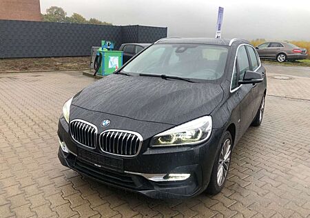 BMW 220 d Active Tourer Luxury Line*LED*Scheckheft