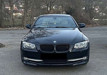 BMW 320i 320 Coupe