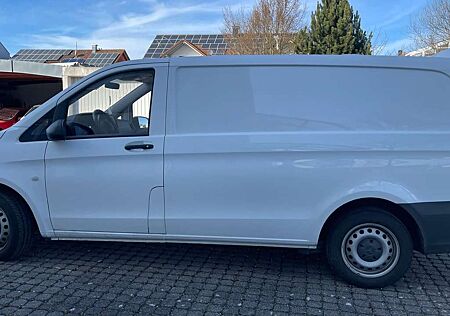 Mercedes-Benz Vito 111 CDI Lang mit Camper Ausbau