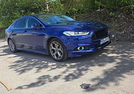 Ford Mondeo Titanium