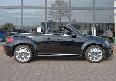 VW Beetle Volkswagen Cabriolet