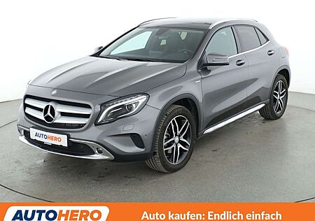Mercedes-Benz GLA 220 d 4Matic Urban Aut.*NAVI*BI-XENON*CAM*PDC*