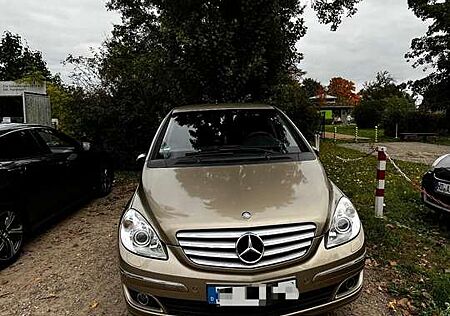 Mercedes-Benz B 200 Turbo Autotronic