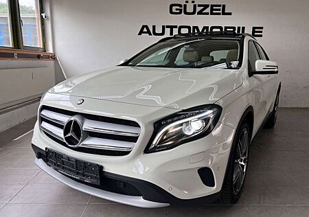 Mercedes-Benz GLA 250 4Matic/T-LEDER/NAVI/XENON/SHZ/PANORAMA