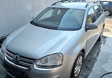 VW Golf Variant Volkswagen Trendline Tel. 0524257214