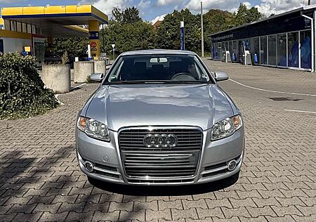 Audi A4 1.6