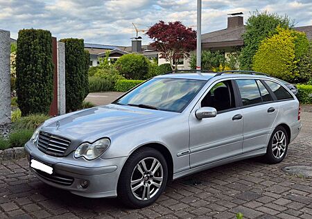Mercedes-Benz C 180 C-Klasse T-Modell T Kompressor Classic
