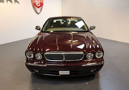 Jaguar Daimler Super Eight