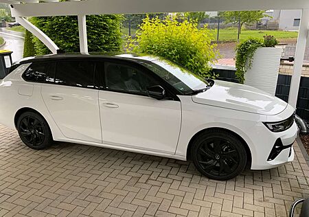 Opel Astra Sports Tourer 1.2 Turbo GS