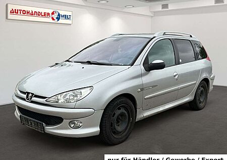 Peugeot 206 Kombi 1.4 16V Quicksilver Klimaauto.