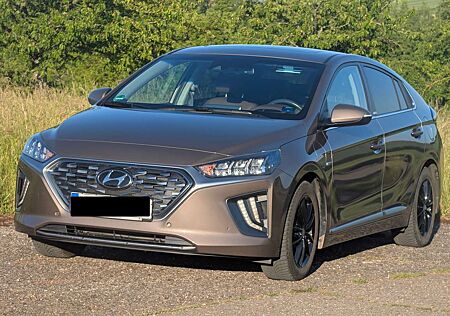 Hyundai Ioniq Plug-in-Hybrid 1.6 GDI Prime