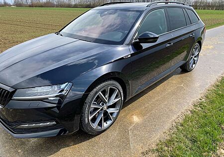 Skoda Superb Combi 2.0 TDI DSG Sportline