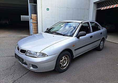 Mitsubishi Carisma Carisma