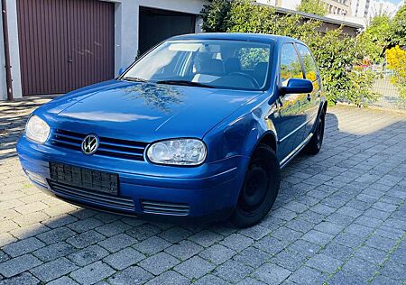 VW Golf Volkswagen 1.6