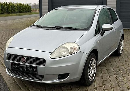 Fiat Grande Punto 1.4 8V Dynamic TÜV Klima