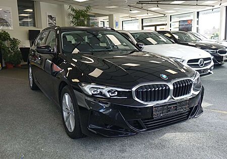 BMW 320d 320 Touring xDrive Automatik +Driving Assistant+