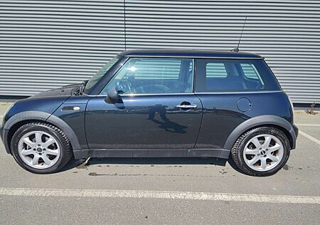 Mini ONE 1-Hand KLIMA+XENON+ALUFELGEN 16" Allwetter