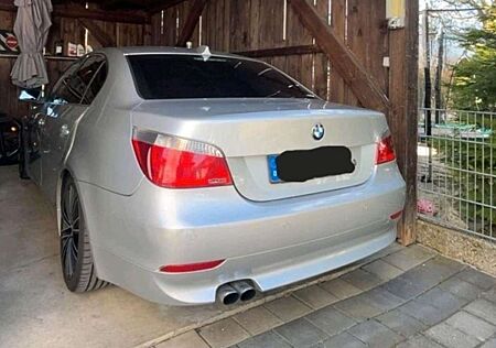 BMW 520i 520