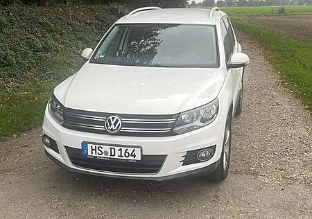 VW Tiguan Volkswagen Sport & Style BMT