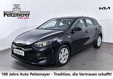 Kia Cee'd Ceed / 1.5 T-GDI OPF Vision / Paket P 7