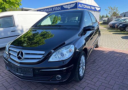 Mercedes-Benz B 200 (245.233) aus 1.Hand+Scheckheft+Bi-Xenon