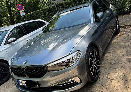 BMW 520d 520 Touring Luxury auto