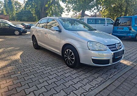 VW Jetta Volkswagen V 1.6, Comfortline,Klimaaut,Sitzhzg