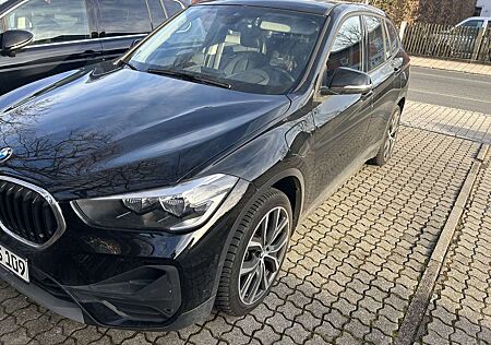 BMW X1 xDrive25e Advantage, Hybrid, Panorama